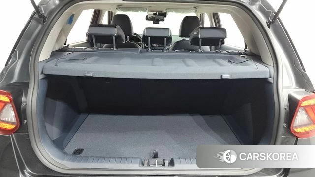 Hyundai Venue id 4304655 из Кореи 8