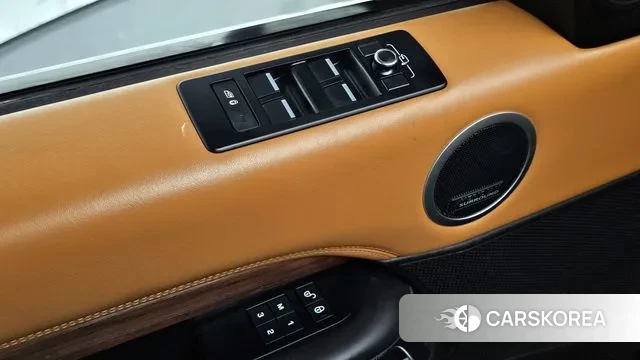 Land Rover Discovery 5 id 3024397 из Кореи 8