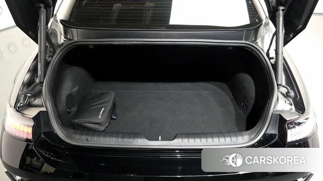 Hyundai Ionic 6 id 4330120 из Кореи 8
