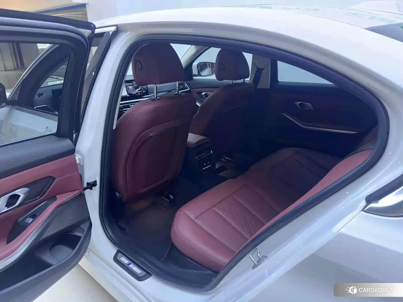 BMW 3 series id 4649323 из Китая 8