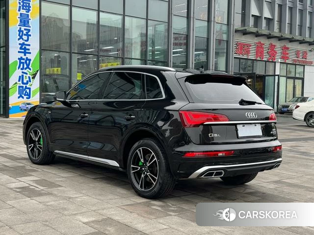 Audi Q5L id 3857939 из Китая 8