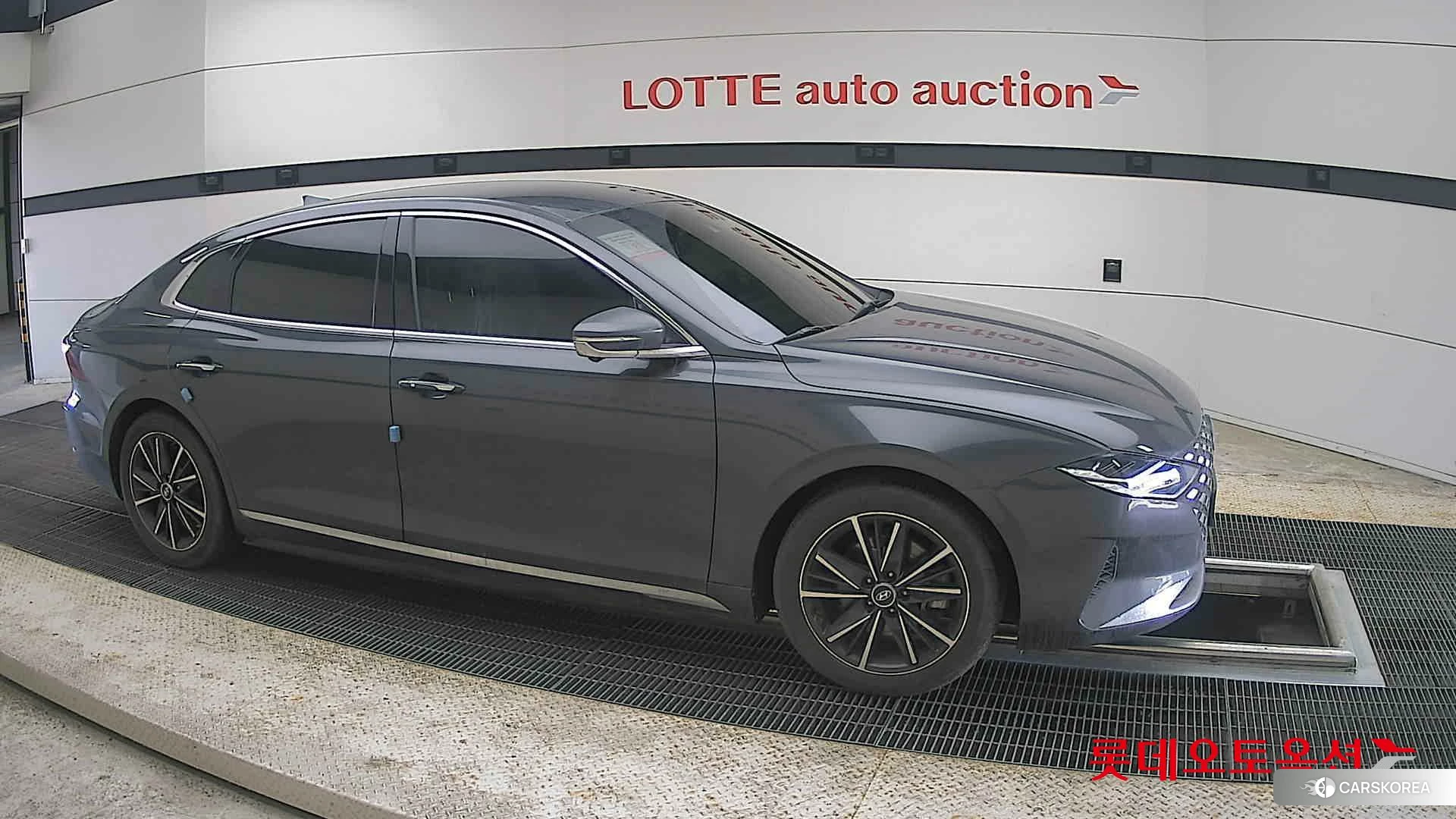 Hyundai Grandeur id 4296790 из Кореи 8