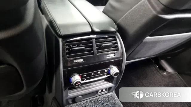 BMW 5 Series (G30) id 2901909 из Кореи 8