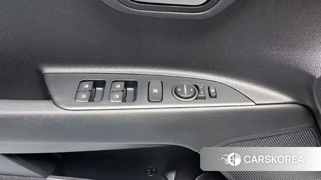 Kia Stonic id 3118003 из Кореи 8