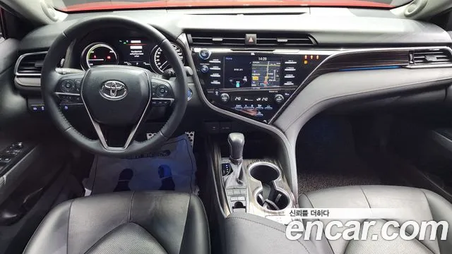 Toyota Camry (XV70) id 2623836 из Кореи 8