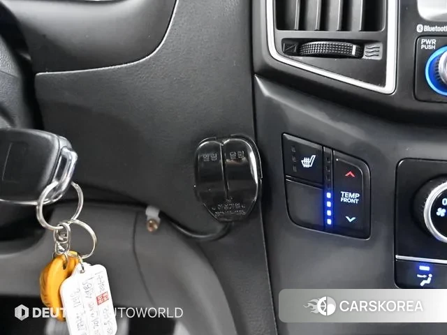 Hyundai The New Grand Starex id 3243851 из Кореи 8