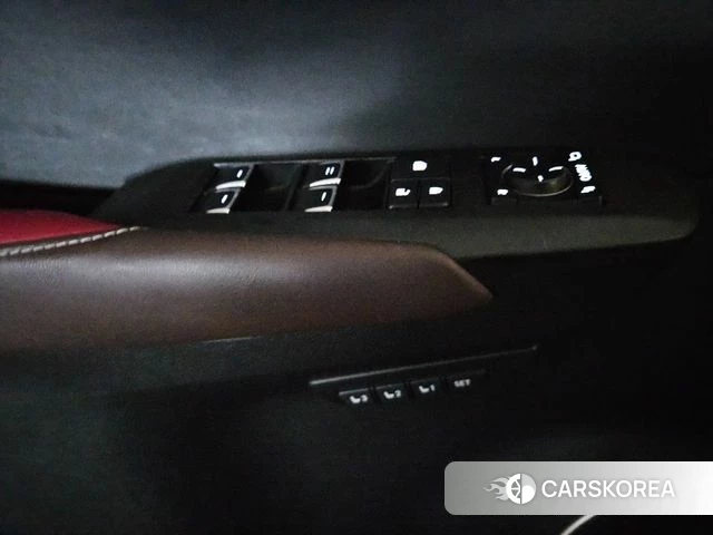 Lexus NX300h id 4610616 из Кореи 8