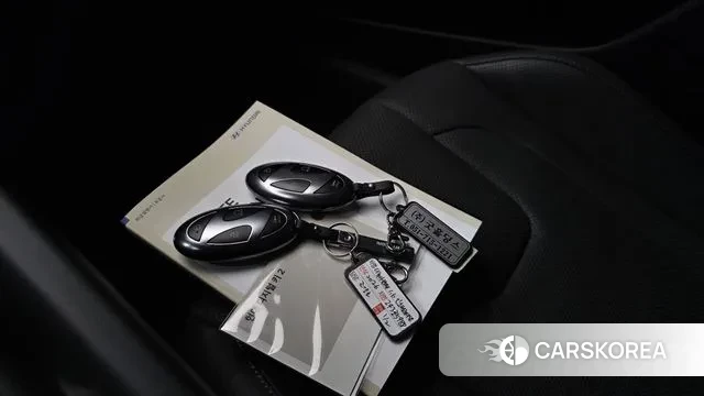 Hyundai The New Avante (CN7) id 3732165 из Кореи 8