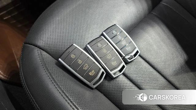 Genesis G80 id 4269535 из Кореи 8