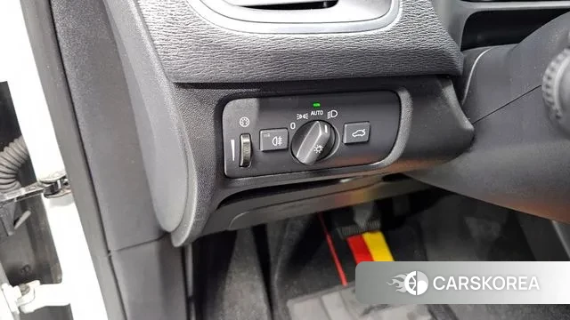 Volvo V40 Cross-Country id 3578458 из Кореи 8