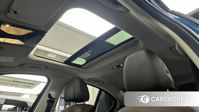 BMW 3 Series (G20) id 3860388 из Кореи 8