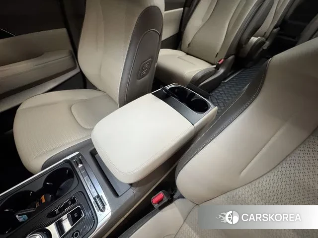 Kia The New Carnival 4th Generation id 3751259 из Кореи 8