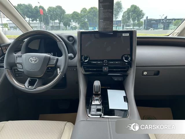 Toyota Elfa id 4254486 из Китая 8