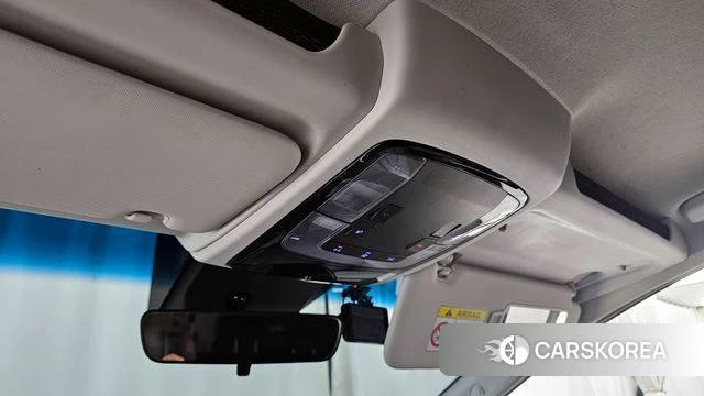 Hyundai Staria id 3806795 из Кореи 8