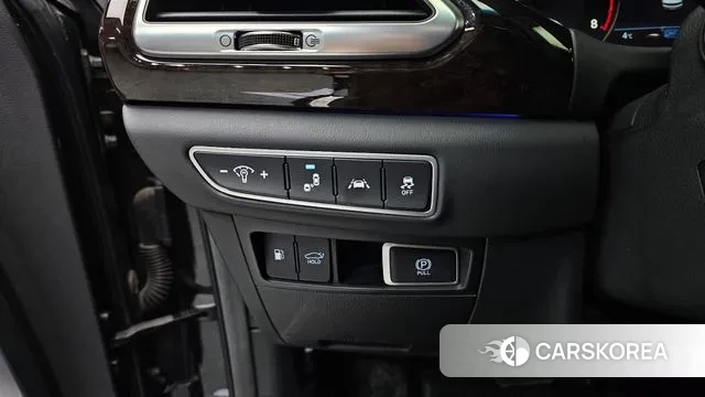 Genesis G90 id 3772867 из Кореи 8