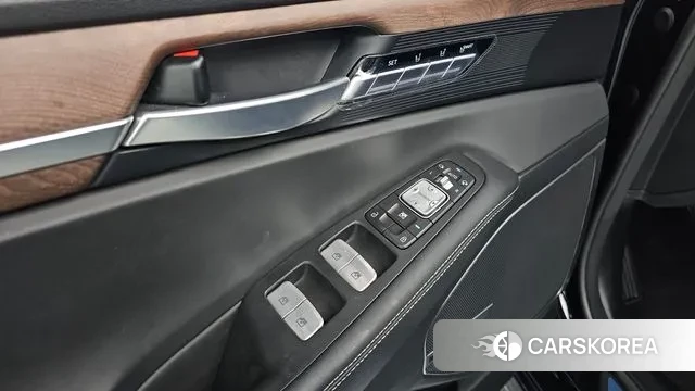 Genesis G90 id 3384679 из Кореи 8