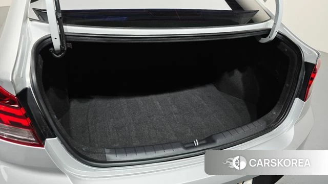 Hyundai The New Avante AD id 4525763 из Кореи 8