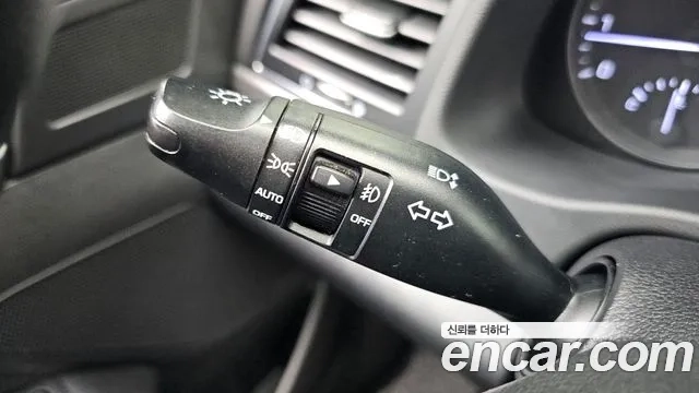 Hyundai Avante AD id 2946378 из Кореи 8