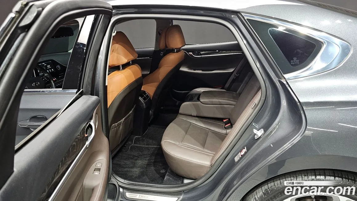 Hyundai Grandeur IG id 1669940 из Кореи 8