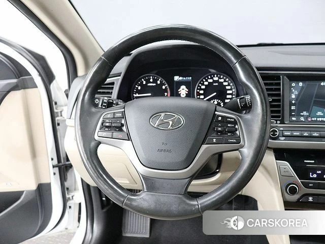 Hyundai Avante AD id 4568694 из Кореи 8