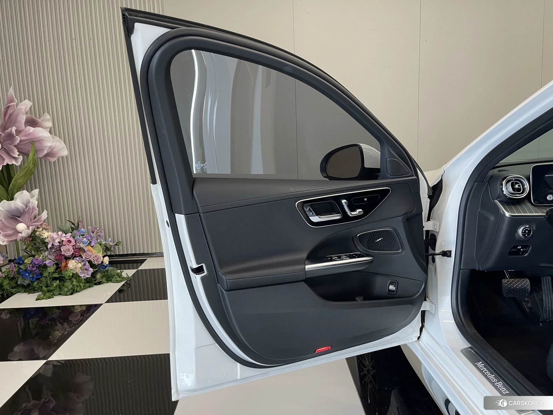 Mercedes-Benz Class C id 4493264 из Китая 8