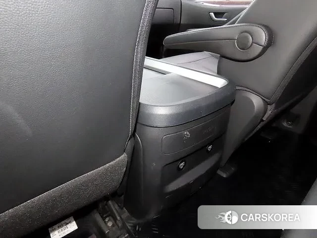 Hyundai Staria id 3472894 из Кореи 8