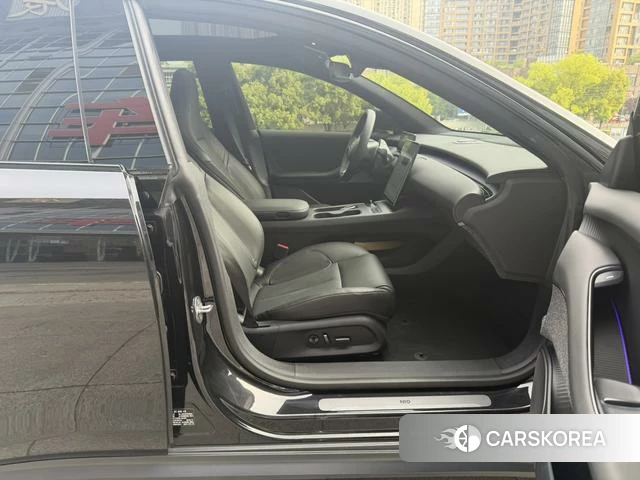 Weilai ET5 id 4027664 из Китая 8