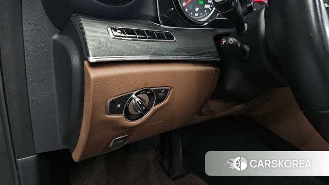 Mercedes-Benz E-Class W213 id 4586537 из Кореи 8