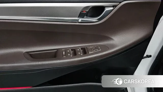 Hyundai The New Grandeur IG Hybrid id 3282242 из Кореи 8