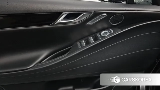 Genesis G80 (RG3) id 3509186 из Кореи 8