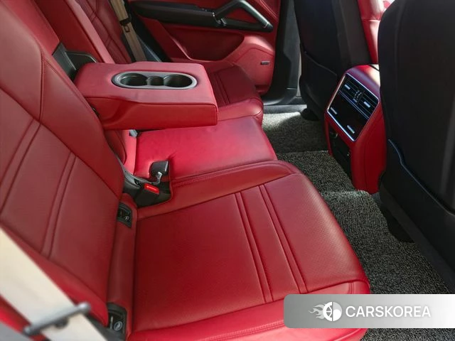 Porsche Cayenne (PO536) id 4631231 из Кореи 8