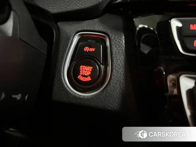 BMW 3 Series (F30) id 3861822 из Кореи 8