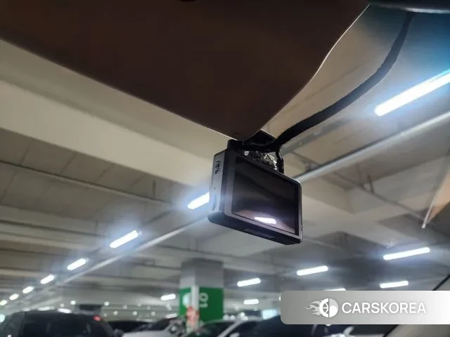 Genesis G80 (RG3) id 3098185 из Кореи 8