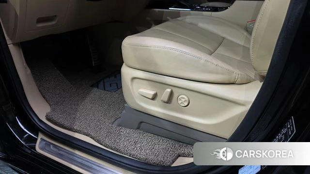 Kia The New Carnival id 4551442 из Кореи 8