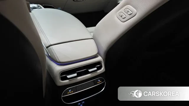 Genesis GV70 id 3058918 из Кореи 8