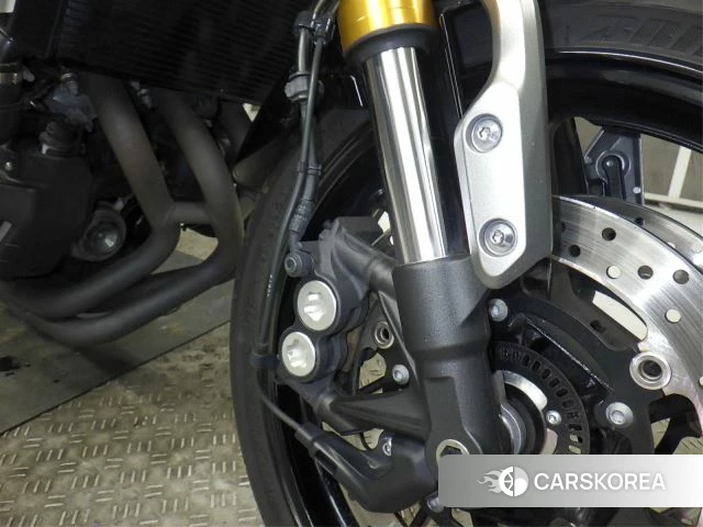 Yamaha XSR900 id 3945249 из Японии 8