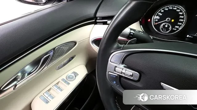 Genesis GV70 id 3712672 из Кореи 8