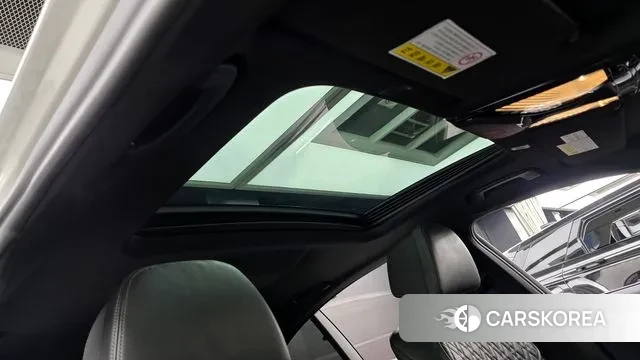 BMW 5 Series (G30) id 3469944 из Кореи 8