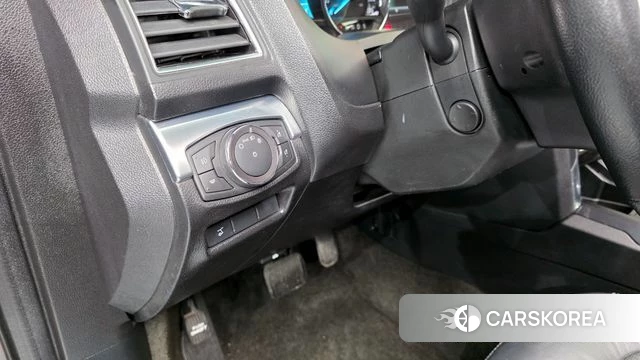 Ford Explorer id 3955920 из Кореи 8