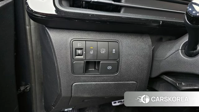 Hyundai Staria id 3841317 из Кореи 8