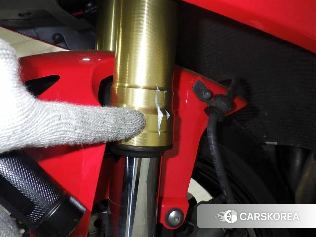 Honda CBR1000RR id 3946963 из Японии 8