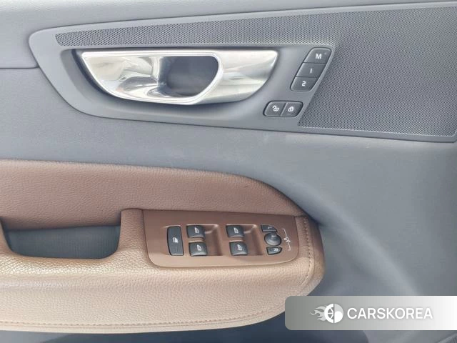 Volvo XC60 id 4213393 из Китая 8