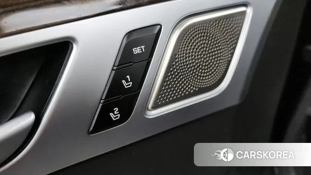 Genesis G80 id 3672765 из Кореи 8