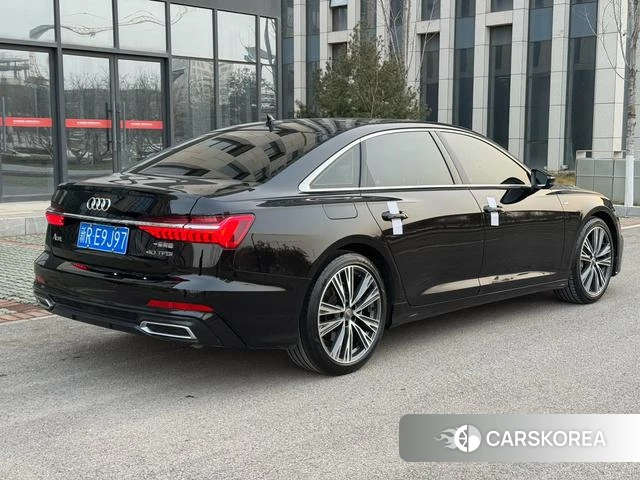 Audi A6L id 4300416 из Китая 8