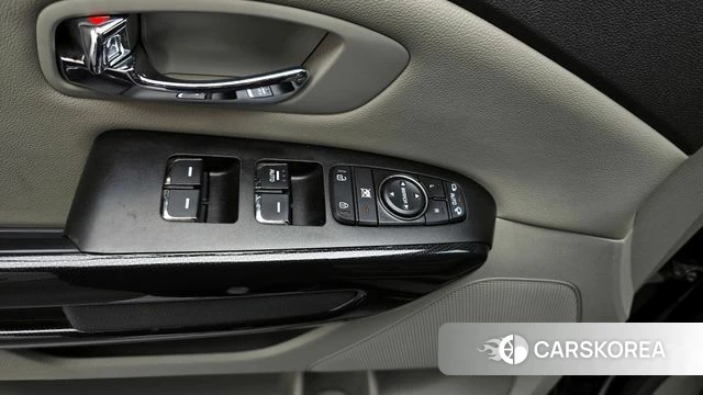 Kia All New Carnival id 3867477 из Кореи 8