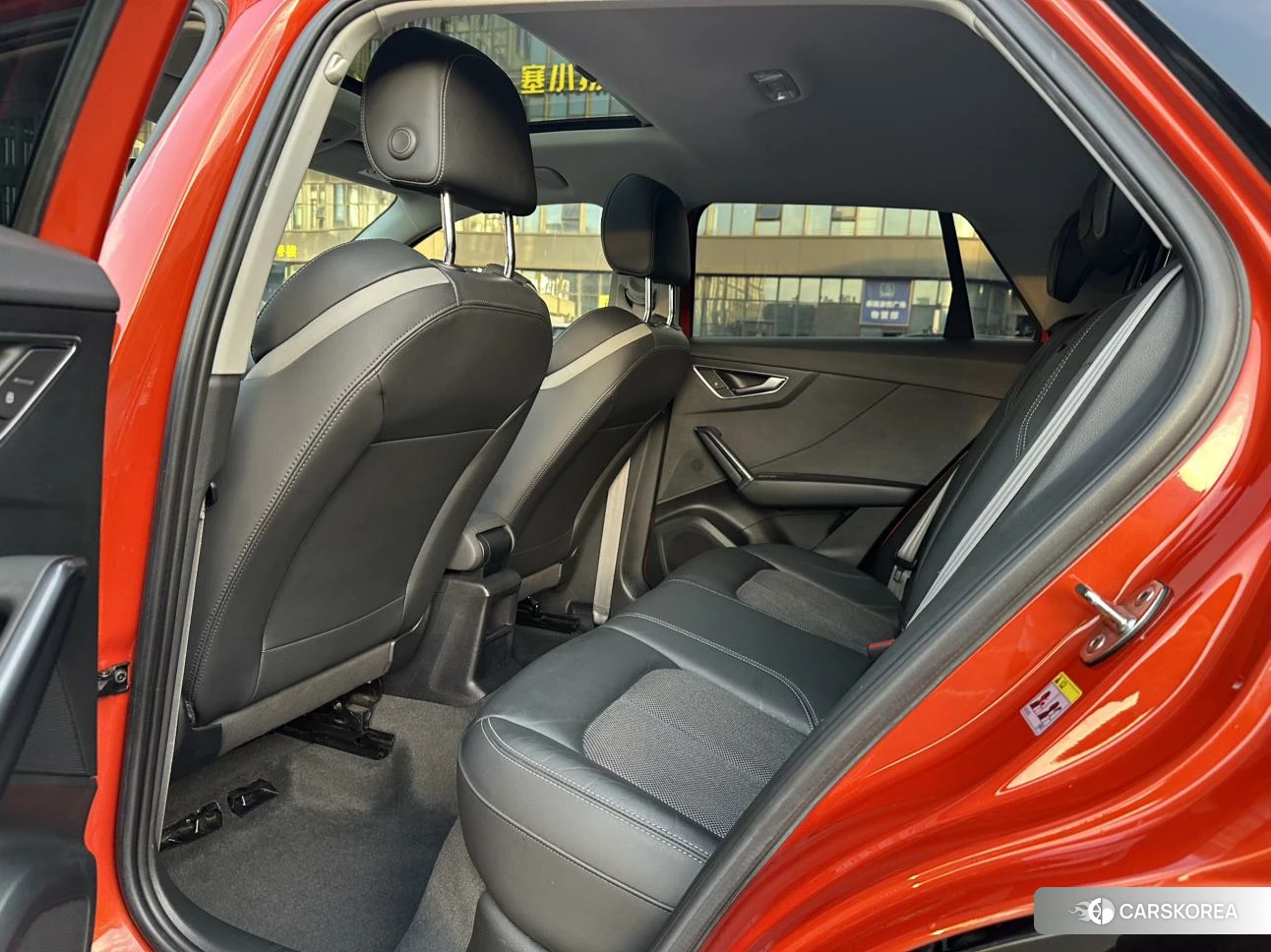 Audi Q2L id 4432186 из Китая 8