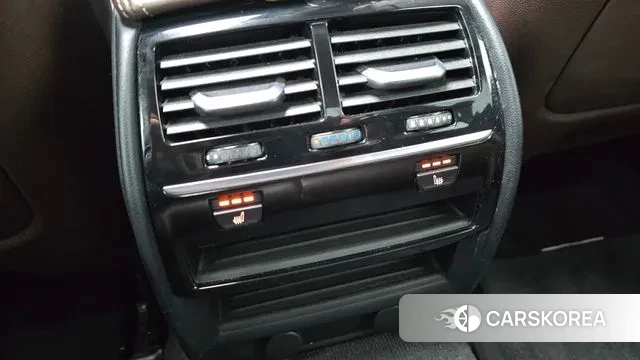 BMW 5 Series (G30) id 3313488 из Кореи 8