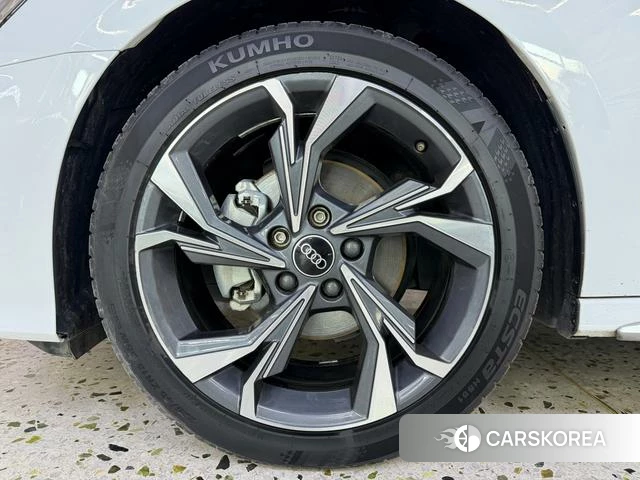 Audi A3 id 4258549 из Китая 8