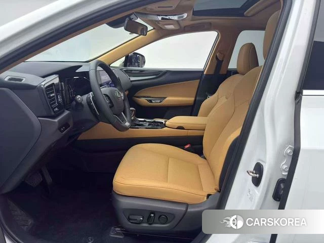 Lexus NX id 3920262 из Китая 8