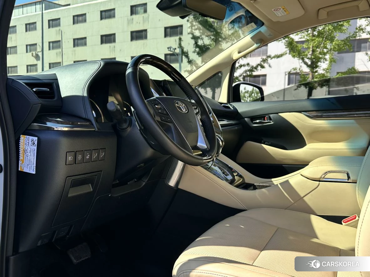 Toyota Wilfa id 4426601 из Китая 8